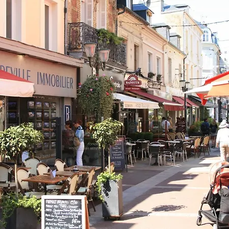 En Plein Coeur De Trouville-sur-Mer