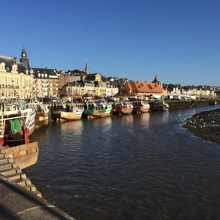 Διαμέρισμα En Plein Coeur De Trouville-sur-Mer